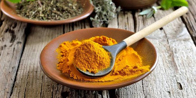 How to Reduce Stress with Nutrition: Turmeric