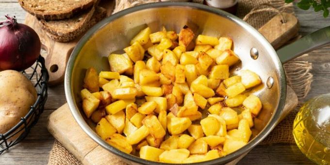 Greek style fried potatoes