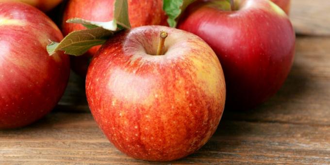 High fiber foods: apples