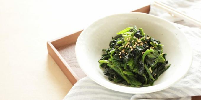 Korean salad that will make you fall in love with spinach