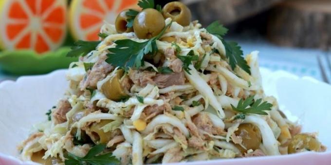 Salad with tuna, Chinese cabbage, eggs and olives