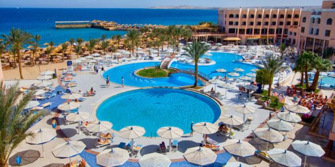 Where to go in April, Hurghada, Egypt