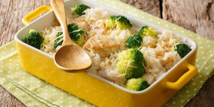 Chicken baked in the oven with broccoli and rice
