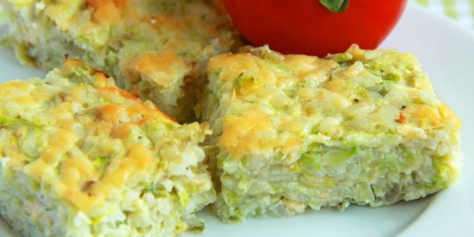 Baked zucchini with rice and cheese