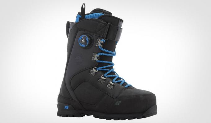 Snowboard boots: Classic lacing