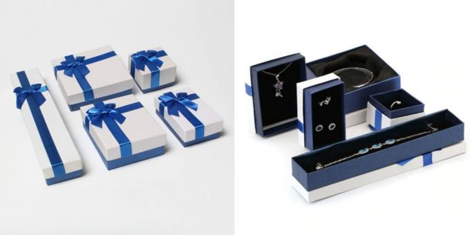 Gift Packaging: Box for jewelry
