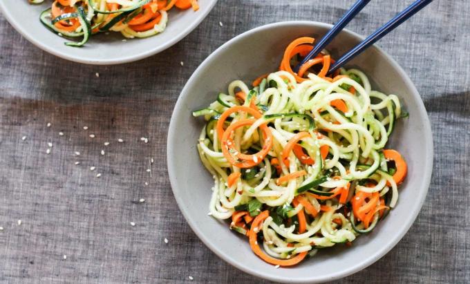 Asian cucumber salad with carrots