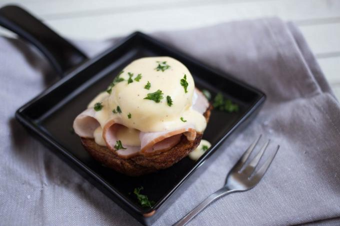 Eggs Benedict: the finished dish