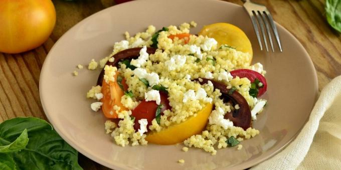 Salad with millet and tomatoes
