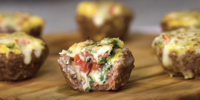 Recipe eggs in the oven: Egg muffins in the meat baskets