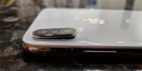 Members iPhone XS and XS Max massively complain about the cracking chamber glass