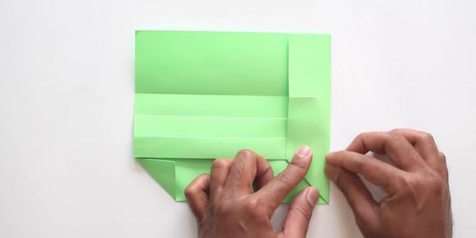 envelope with your hands without glue: Fold the right side of