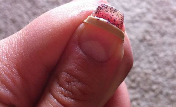 Rubber Band Hacks nails
