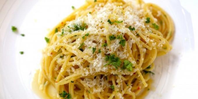 What to cook lemon: Pasta with lemon and cheese