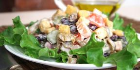 10 cool salad with croutons