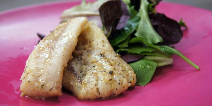 Recipes: Alaska pollock in the oven with lemon and parsley