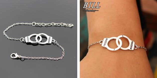 Bracelet with handcuffs