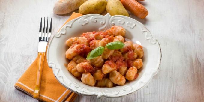 Potato gnocchi with carrots