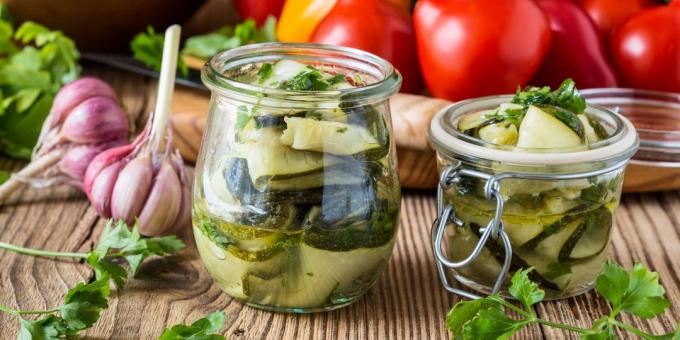 Salad from zucchini, garlic and herbs