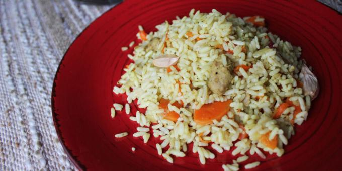 Lean pilaf with soy meat