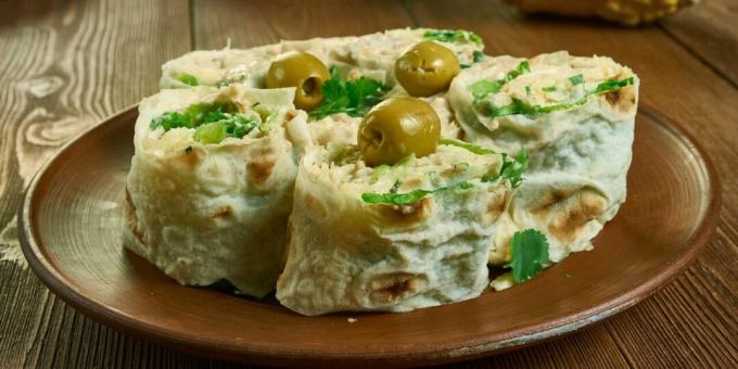 Lavash roll with cod liver