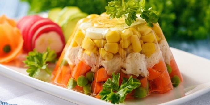 Jellied chicken with vegetables