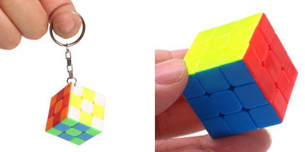 Keychain with the Rubik's Cube