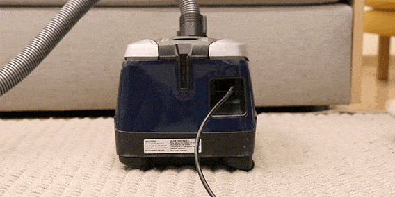 How to choose a vacuum cleaner: Cord Rewinder