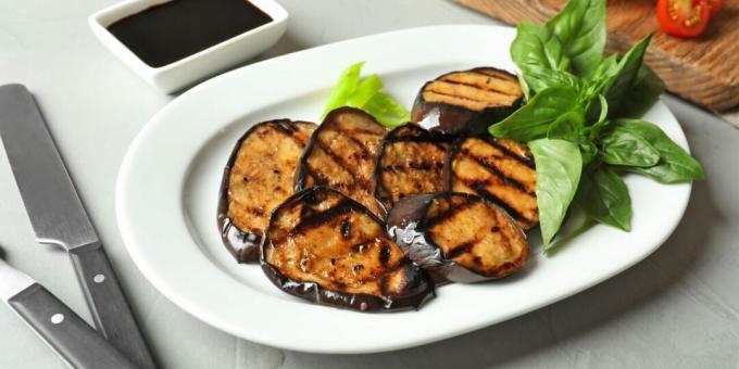 Grilled eggplant with garlic and thyme