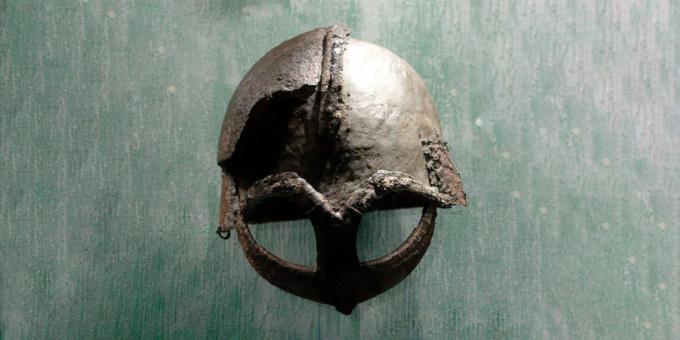 Misconceptions about Vikings: they wore horned helmets