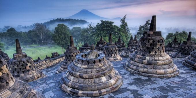 Asian territory is not in vain attract tourists: the temple complex of Borobudur, Indonesia