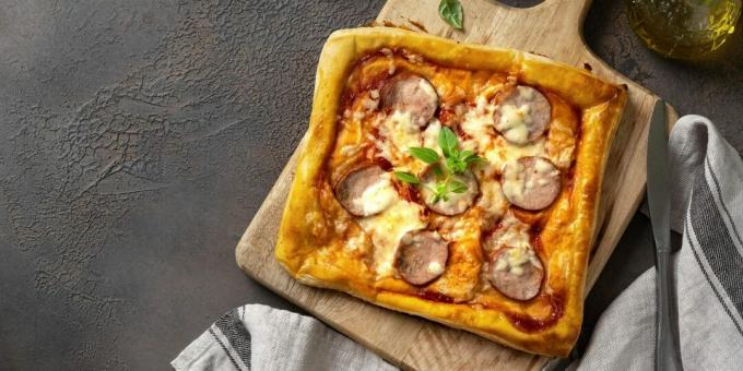 Puff pastry pizza with sausage