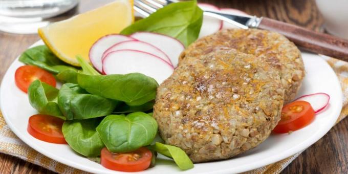 Buckwheat cutlets with vegetables