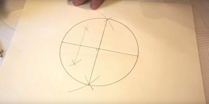 How to draw a five-pointed star: split the left segment in half