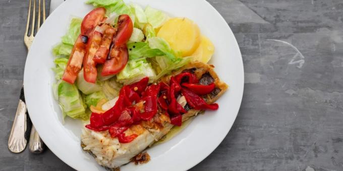 Fish in the oven: cod with bell pepper