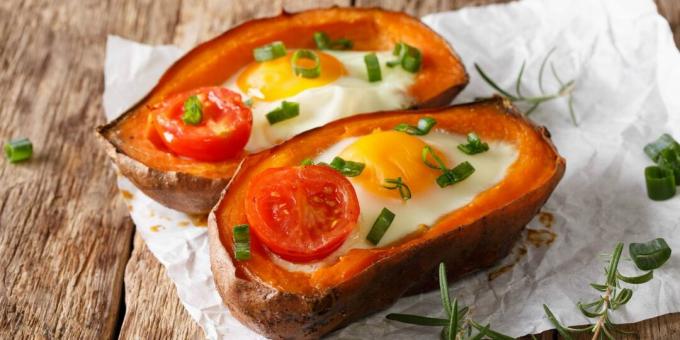 Sweet potato baked in the oven with eggs