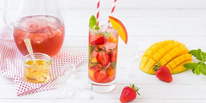 fruit tea: strawberry-mango