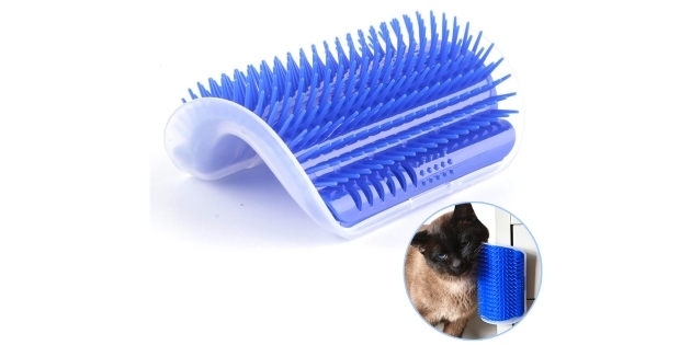 Brush for cats