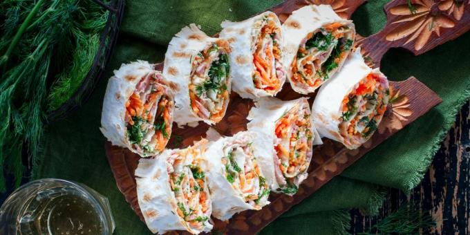 Lavash rolls with Korean carrots, ham and tomatoes: a simple recipe