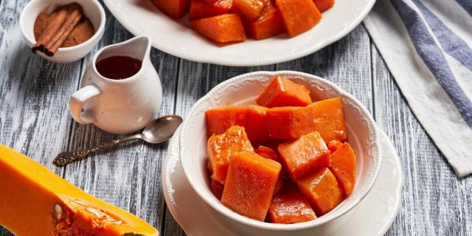 15 minutes - and you're done. A simple and incredibly delicious pumpkin dessert