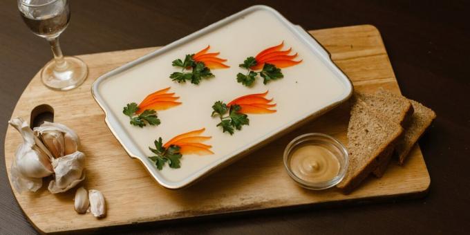 Jellied beef with homemade mayonnaise