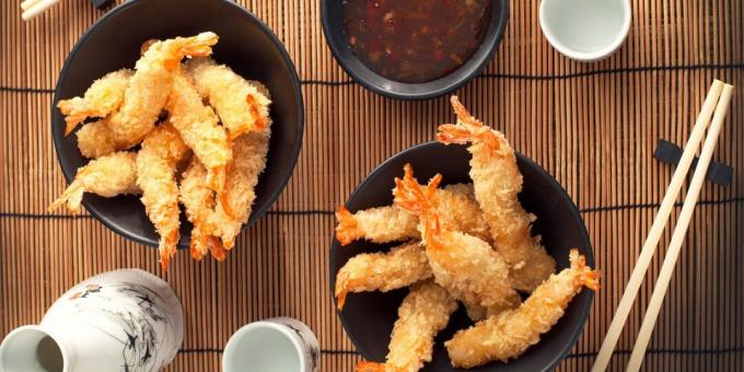 Tempura with shrimps and other seafood