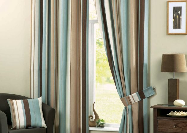 Blinds in the interior: the use of the bands