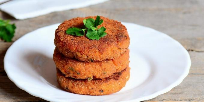 Carrot cutlets with semolina