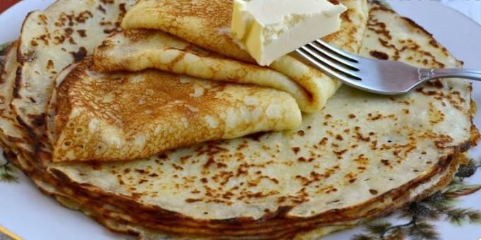 Custard pancakes with yeast and yogurt - recipes
