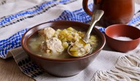 Soup with meatballs, barley and pickles