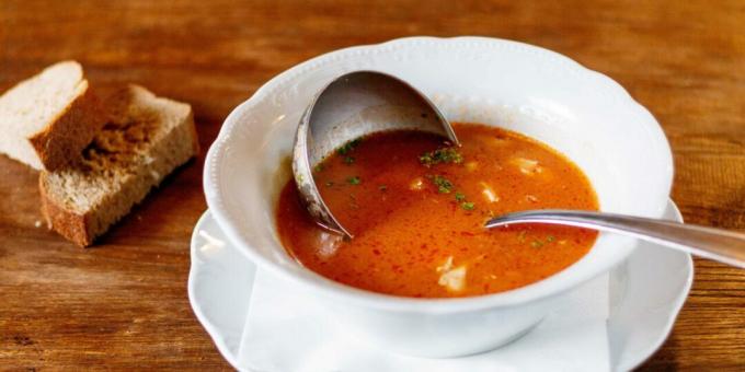 Tomato soup with catfish
