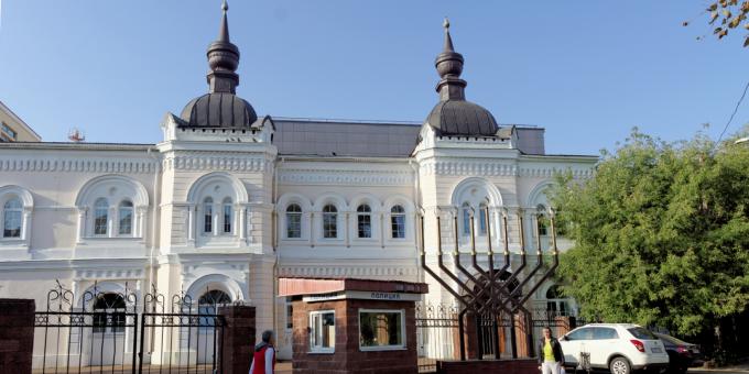 Attractions of Nizhny Novgorod: synagogue
