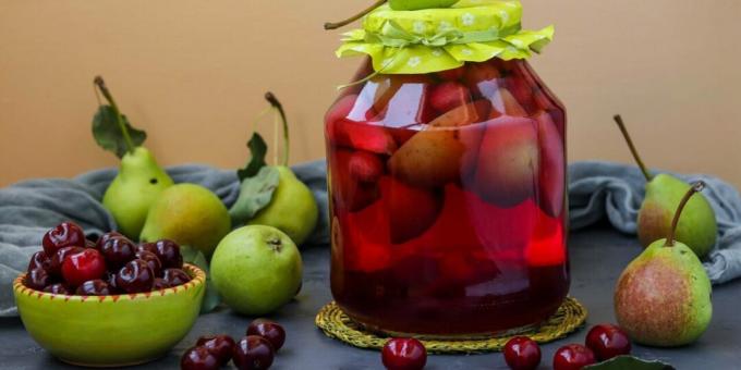 Compote of cherries and pears for the winter