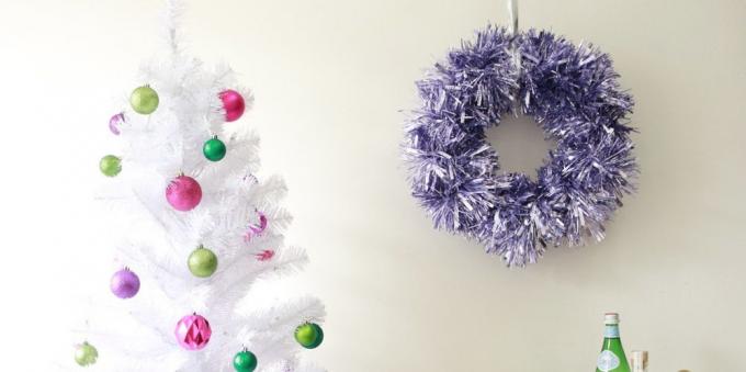 New Year wreath with his own hands: Christmas wreaths from tinsel